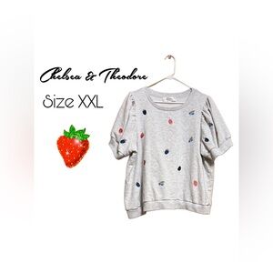 🍓 Chelsea & Theodore Fruit-Motif Sweatshirt – Size XXL 🍓